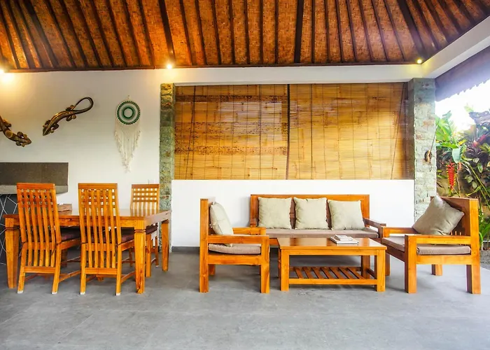 Puri Arta Villa