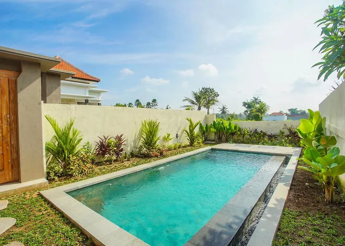 Puri Arta Villa